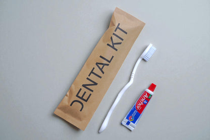 HOTEL DENTAL KIT