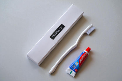 HOTEL DENTAL KIT